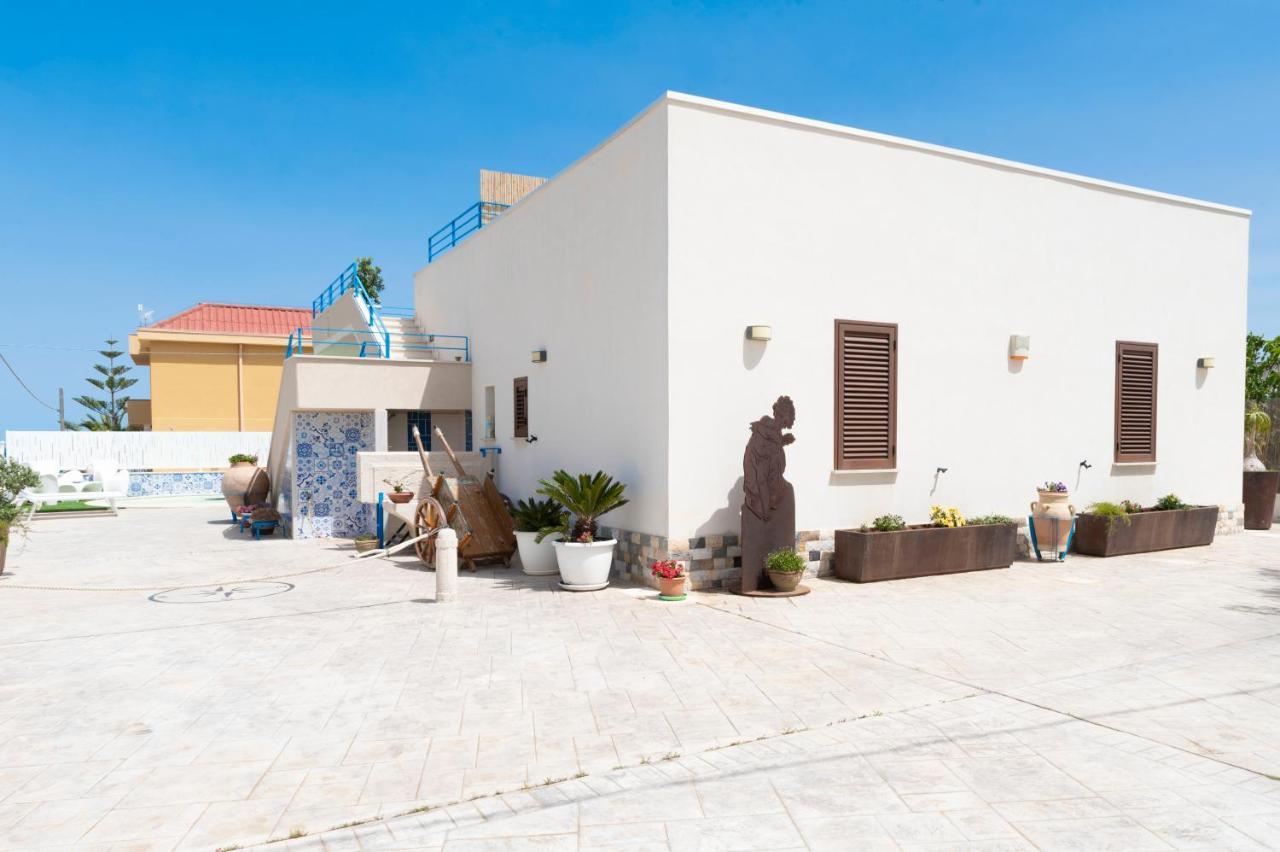 Villa Con Piscina Alcamo Marina Exteriér fotografie