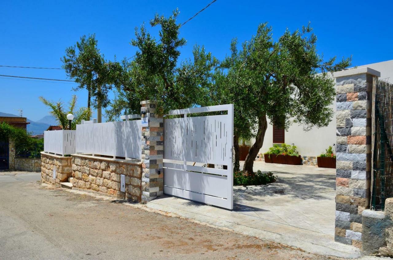 Villa Con Piscina Alcamo Marina Exteriér fotografie